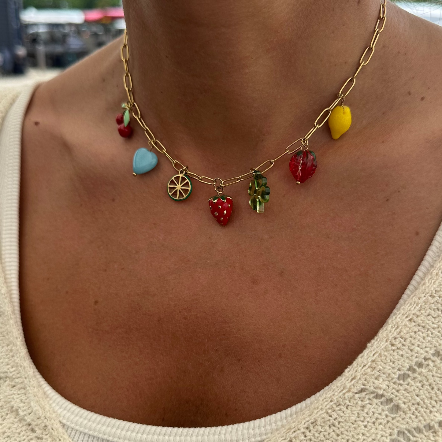 Collier fruity