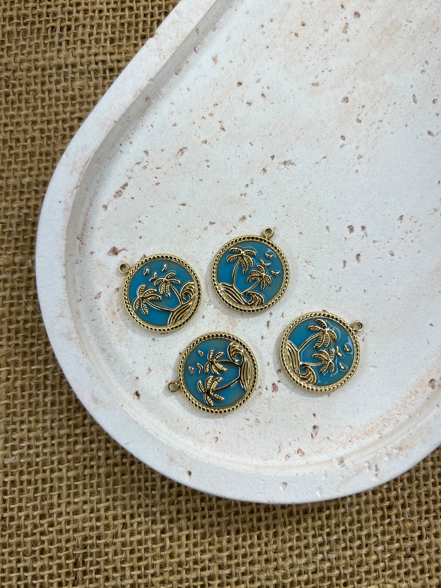 Bleu - charms