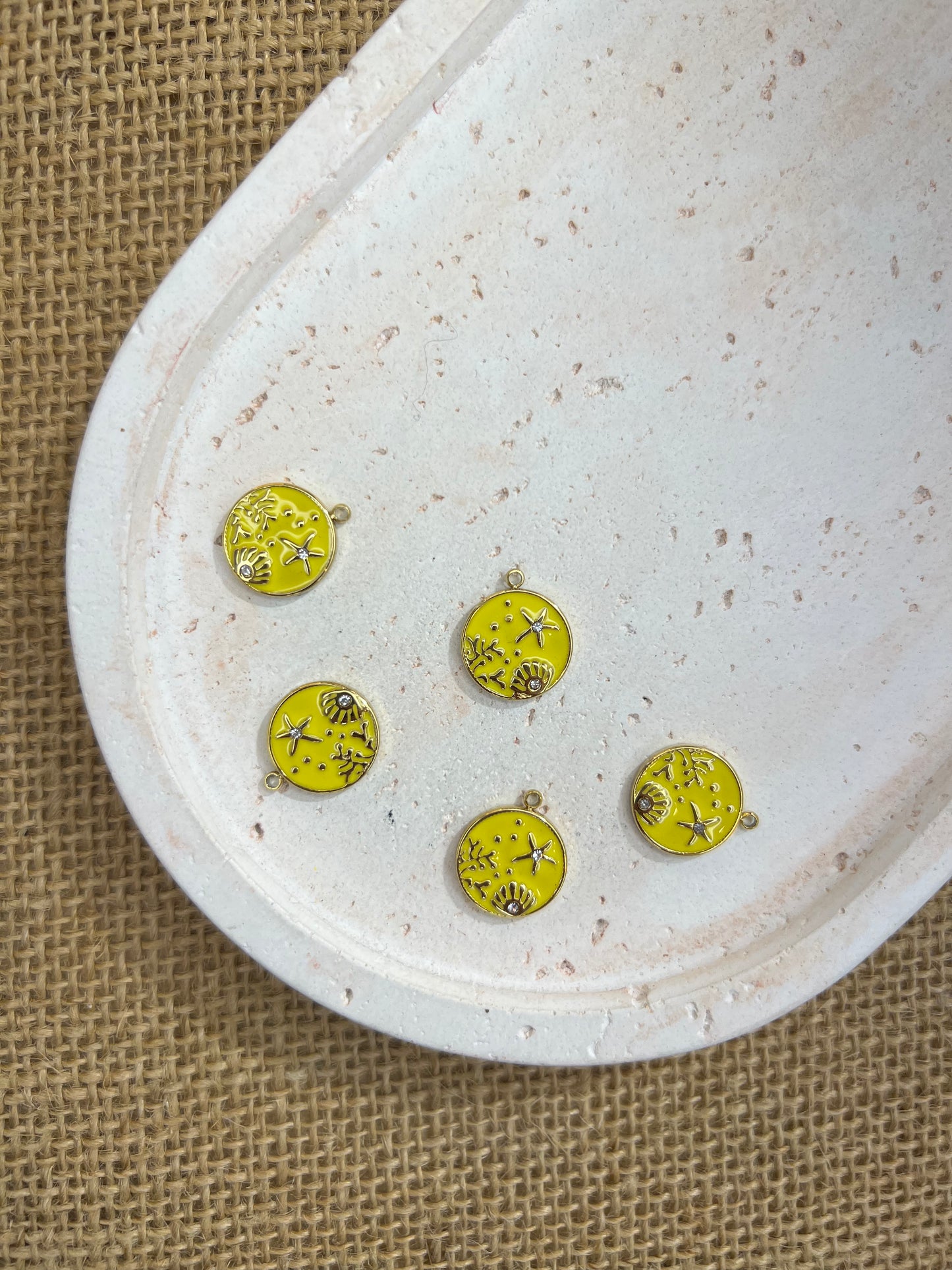 Jaune - charms