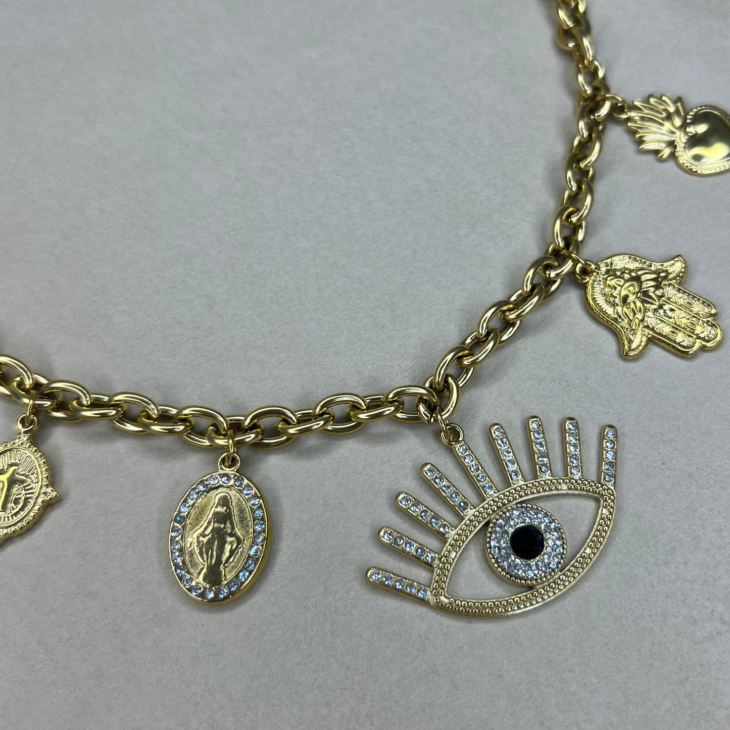 Oeil - collier