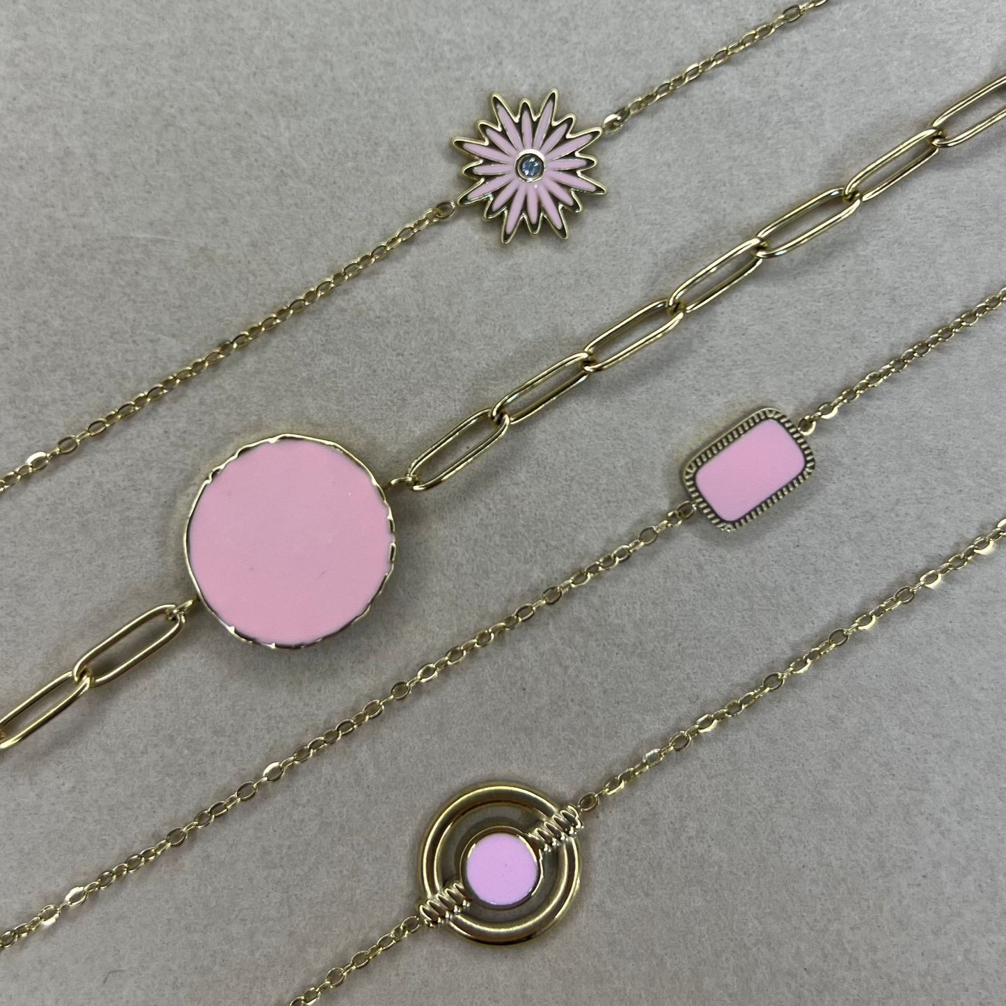 Simple rose - bracelet