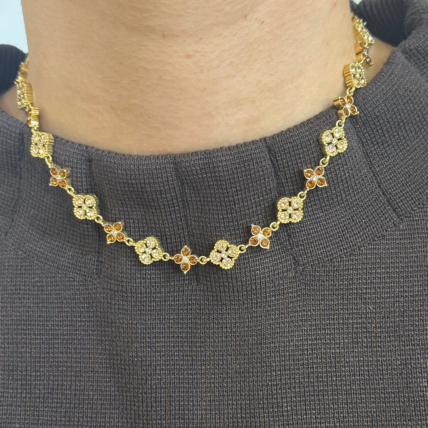 Collier royaume marron