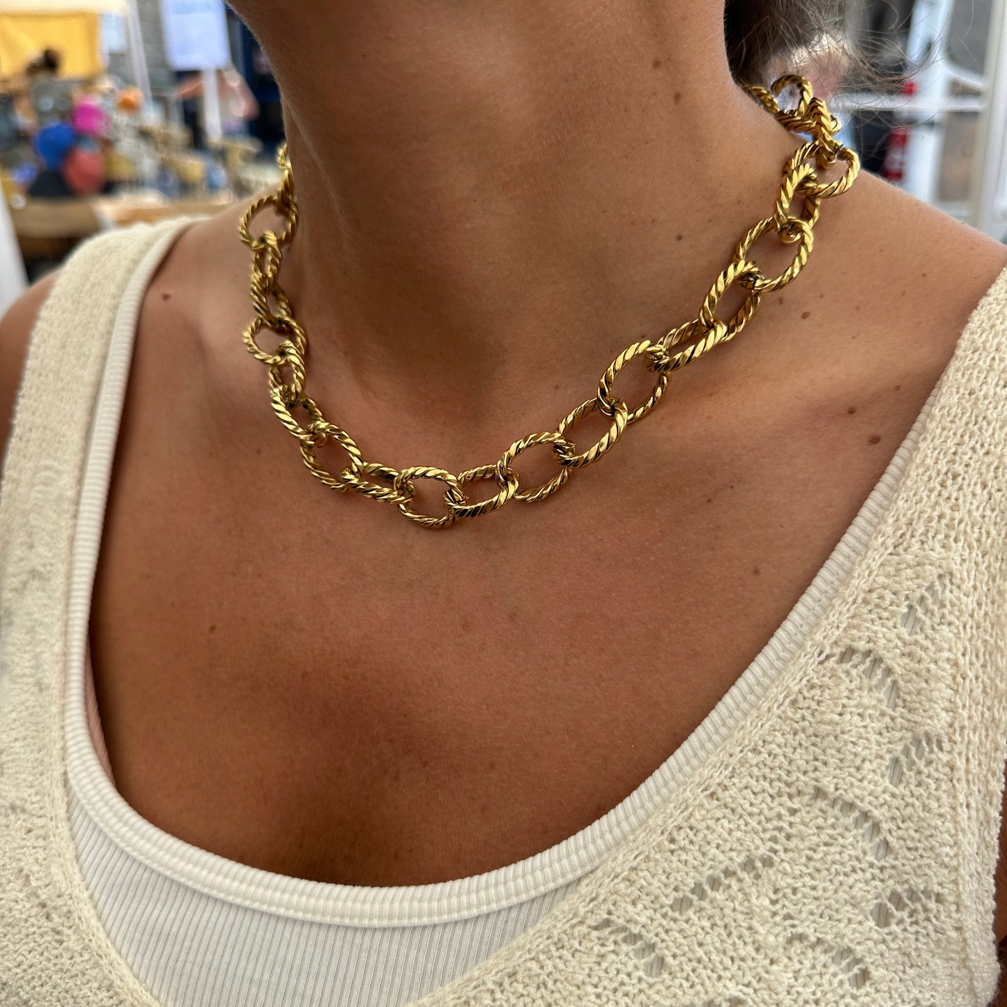 Collier martelé