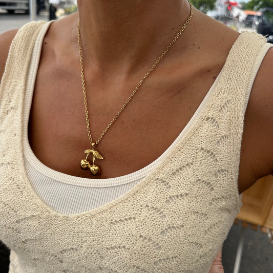 Collier cerise